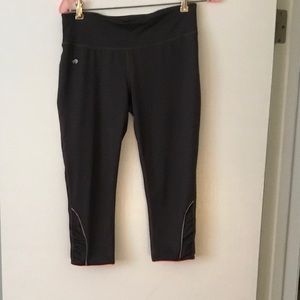 Ideology Grey Athletic Wear Capris with Peach Trim